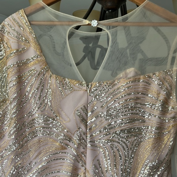 Formal gown-no Brand - Picture 7 of 8